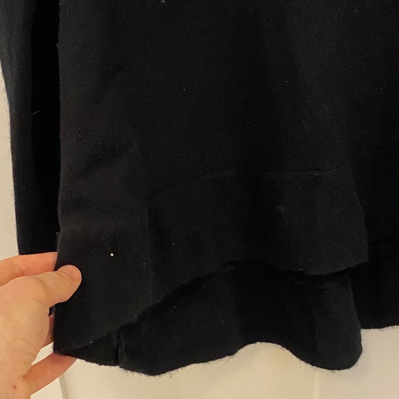 Velvet by Graham & Spencer turtleneck - Picture 3 of 4